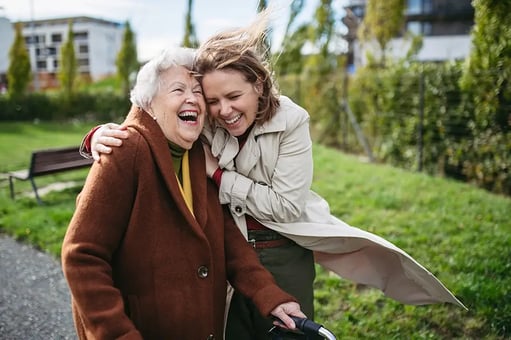 Vervangende mantelzorg samen genieten van wandeling